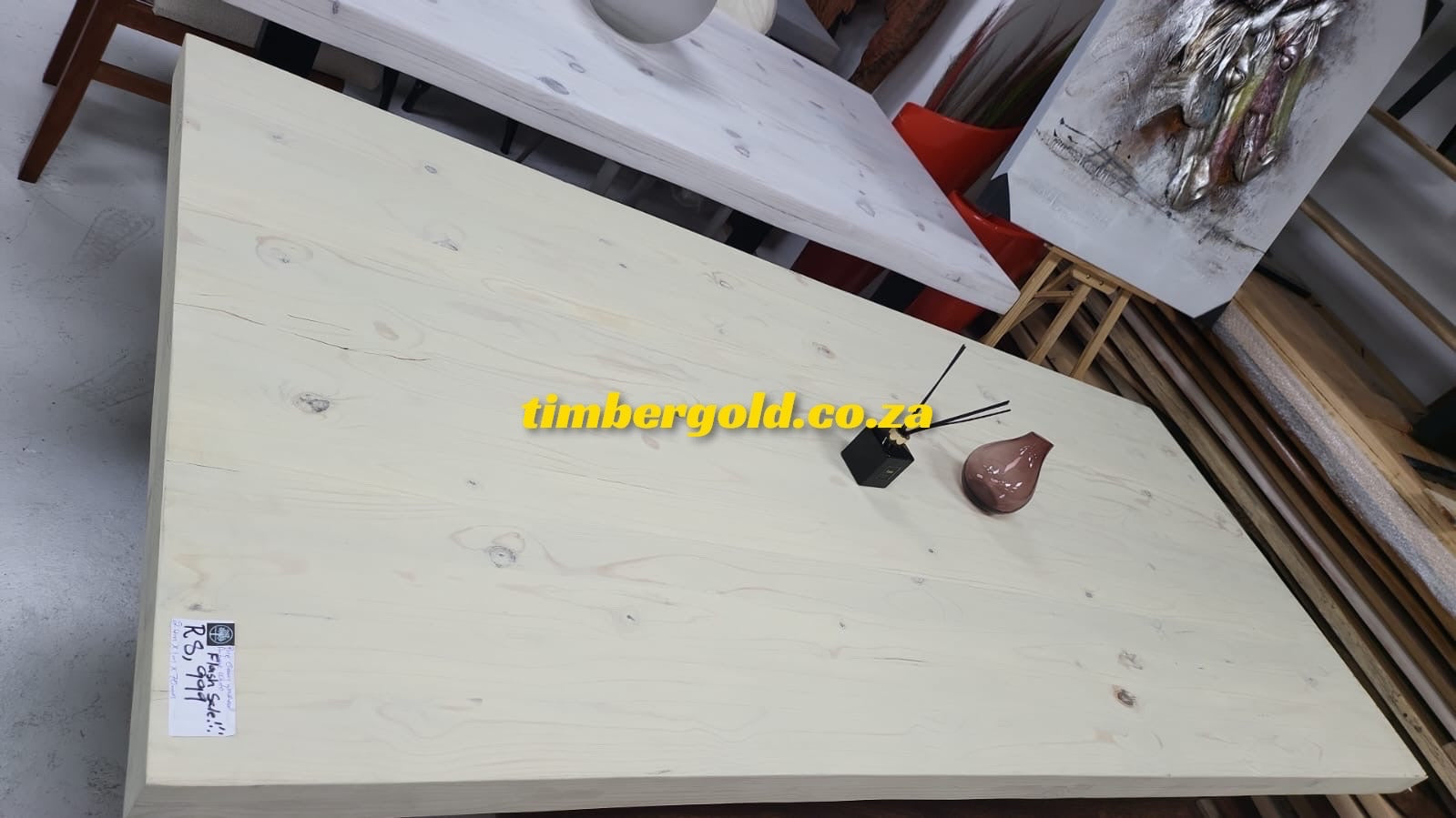 Cream washed Pine