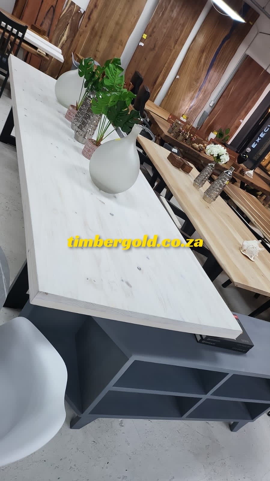 Washed Pine table