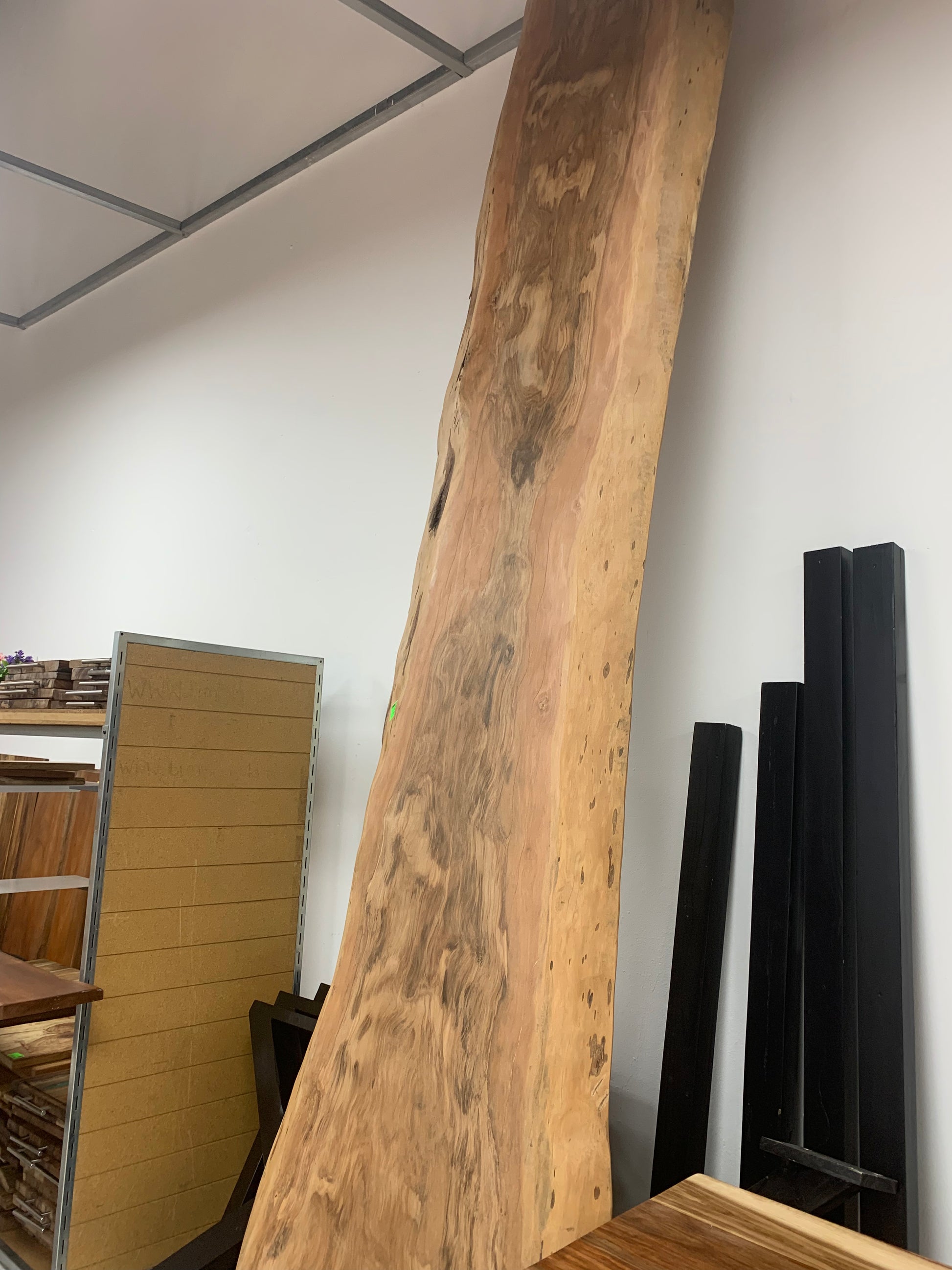 Wild Teak Table