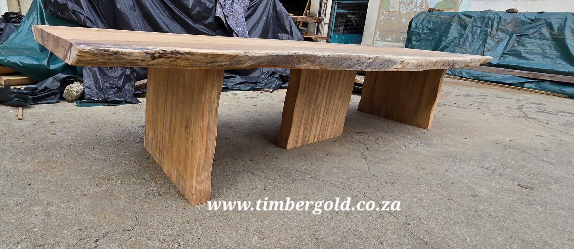 Live edge Wild Walnut Dining table with Teak(Tectona grandis insert) Table/Conference Table