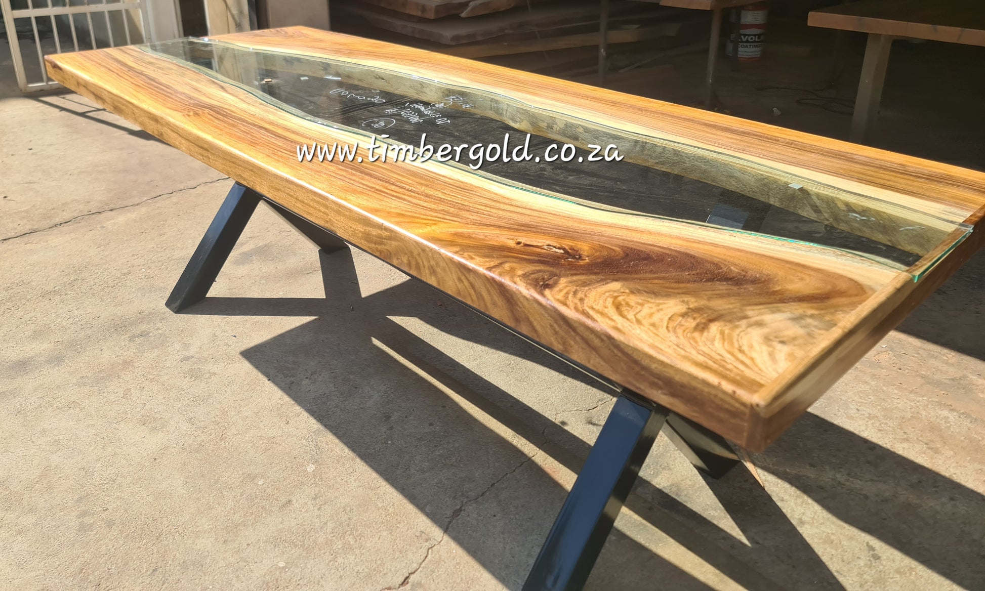 Glass insert Dining table