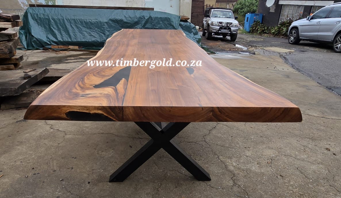 Live edge Wild Walnut Dining/Conference Table – TIMBERGOLD