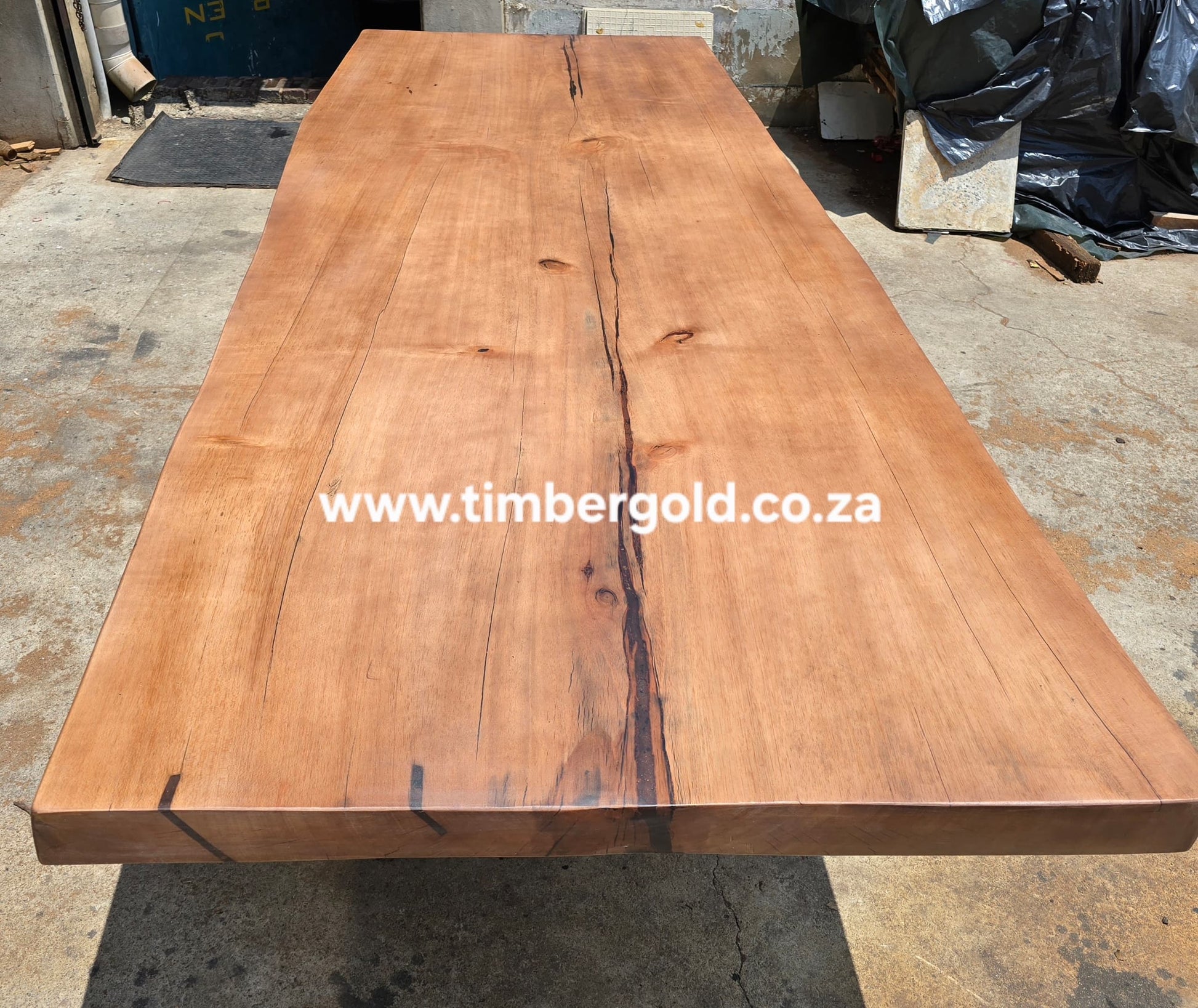 Live Edge African Maple (ONE SLAB)