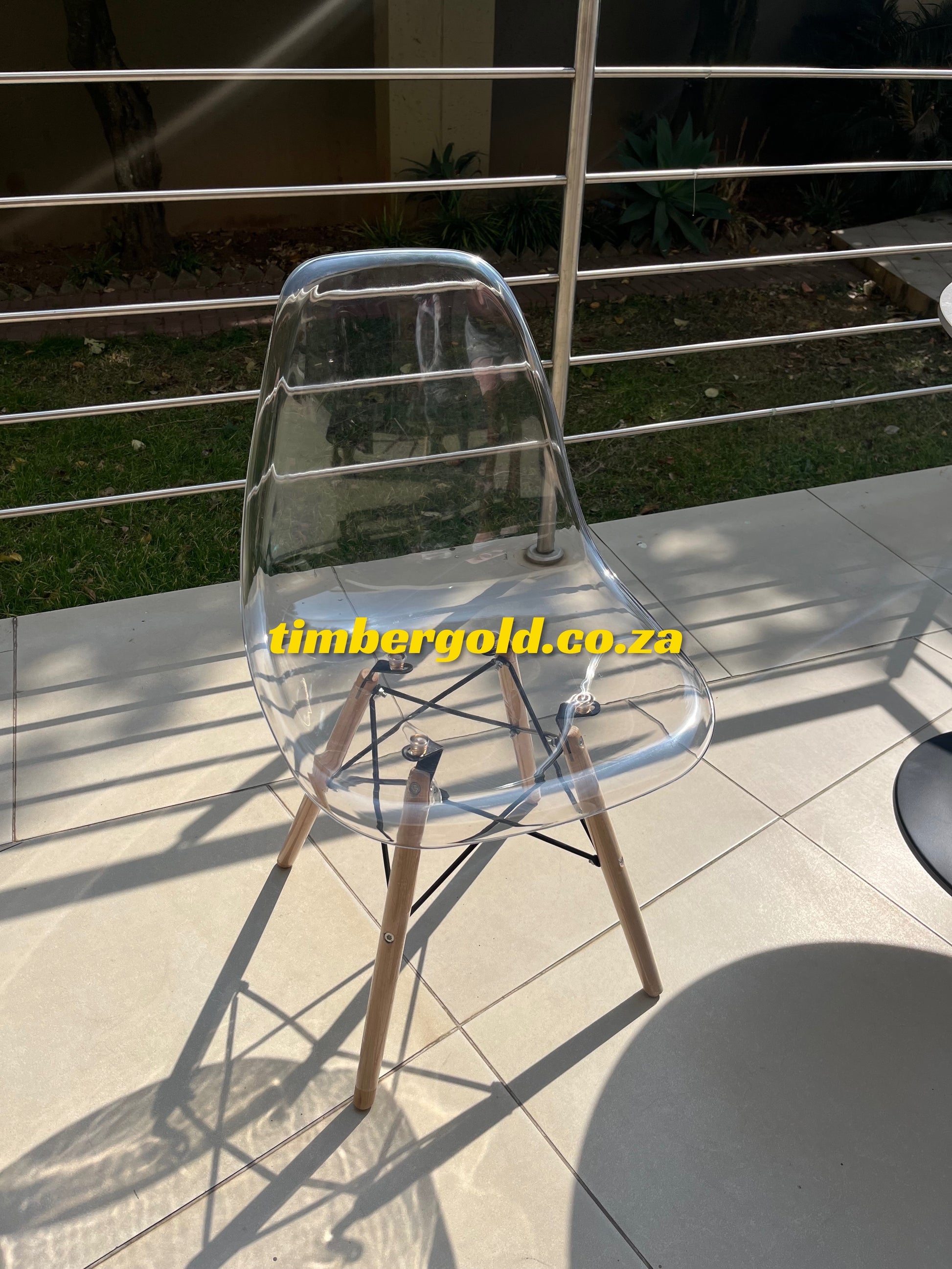 Clear dining Chair