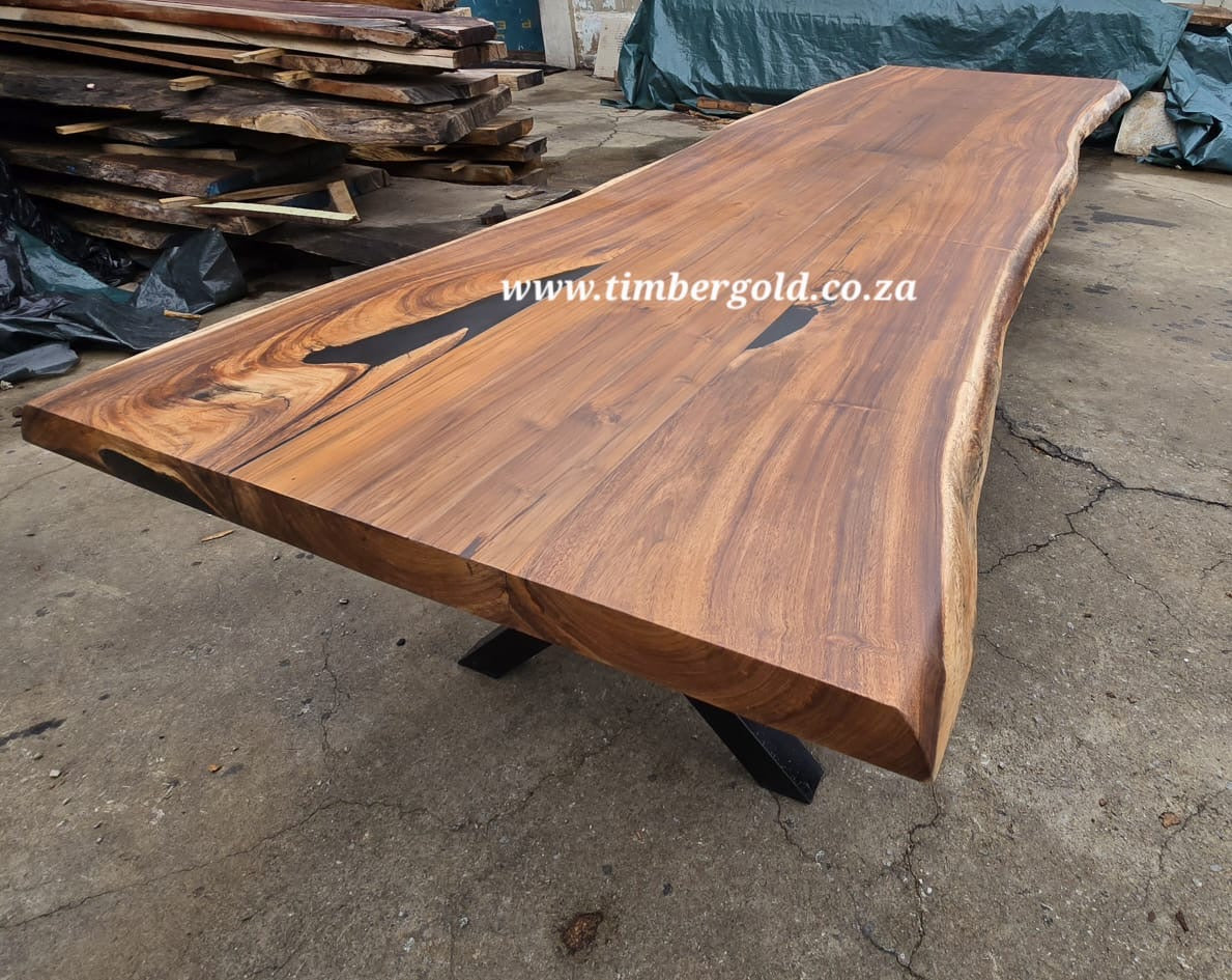 Live edge Wild Walnut Dining/Conference Table