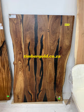Load image into Gallery viewer, Olive rosewood with black epoxy resin

