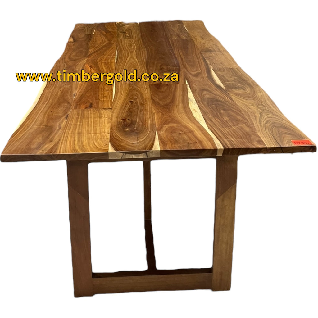 Kiaat Table
