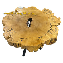 Load image into Gallery viewer, African Maple Round Live Edged Table
